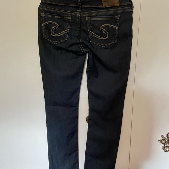 Silver jeans, sz 28 - Picture 4 of 6